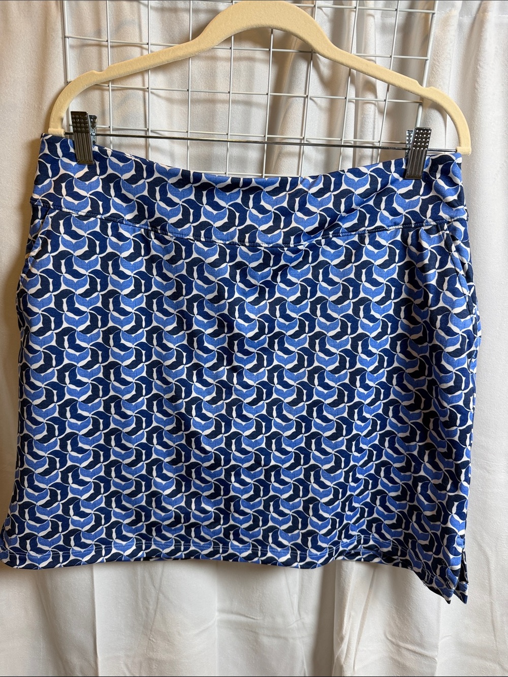 Vineyard Vines skort medium